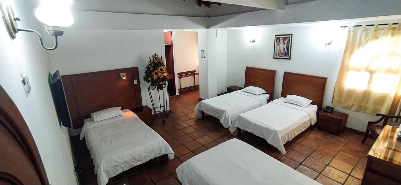 Hotel Zaraya Cucuta Bagian luar foto