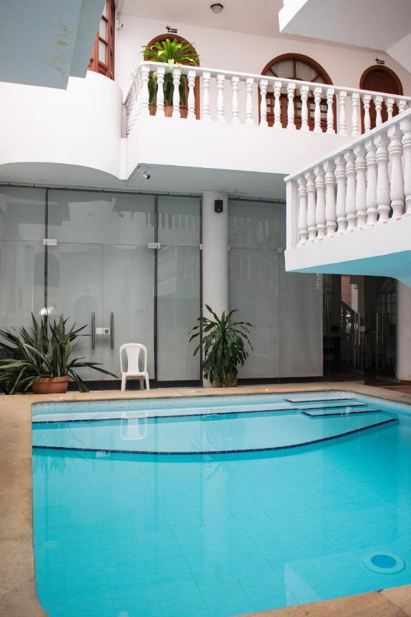 Hotel Zaraya Cucuta Bagian luar foto