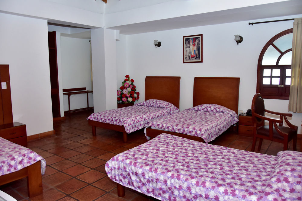 Hotel Zaraya Cucuta Bagian luar foto