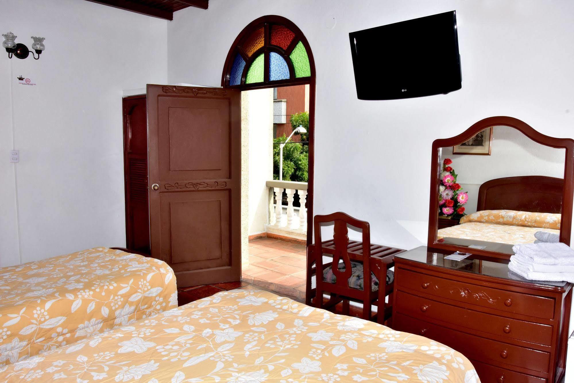 Hotel Zaraya Cucuta Bagian luar foto